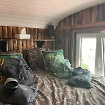 Roulotte Du Puits Avec Jacuzzi Et Sauna Privatif 3* Havinnes