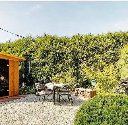 Gasthof Roulotte Du Puits Avec Jacuzzi Et Sauna Privatif Havinnes