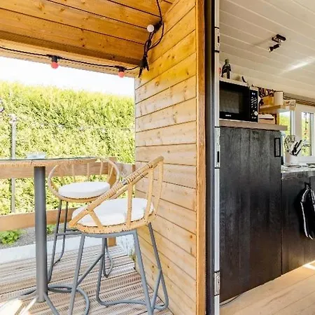 Roulotte Du Puits Avec Jacuzzi Et Sauna Privatif